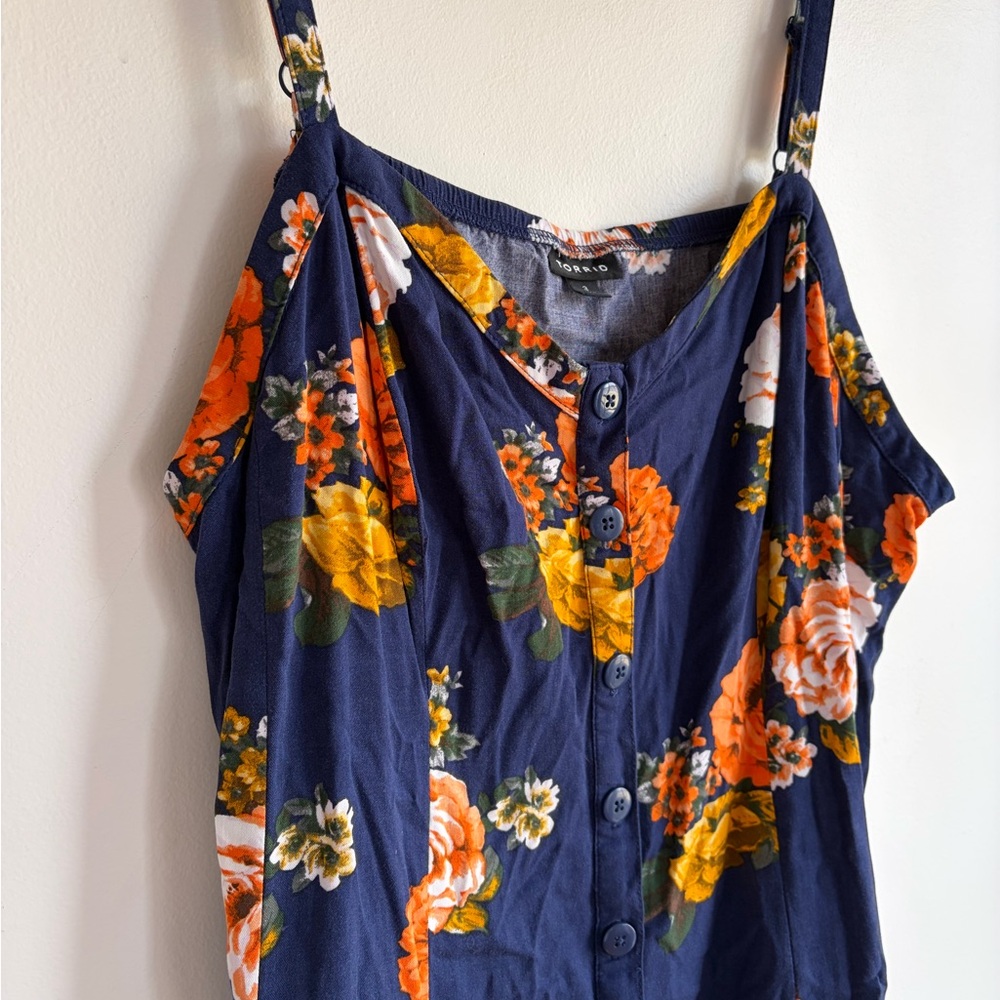 Torrid Navy Blue Button Front Floral Camisole Tank Top Size 3 - Picture 2 of 6